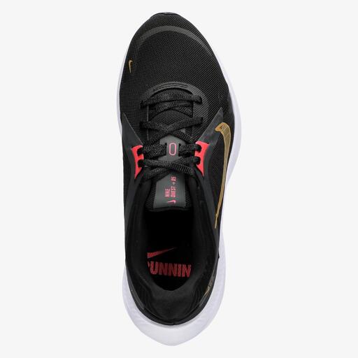 Nike Quest 5