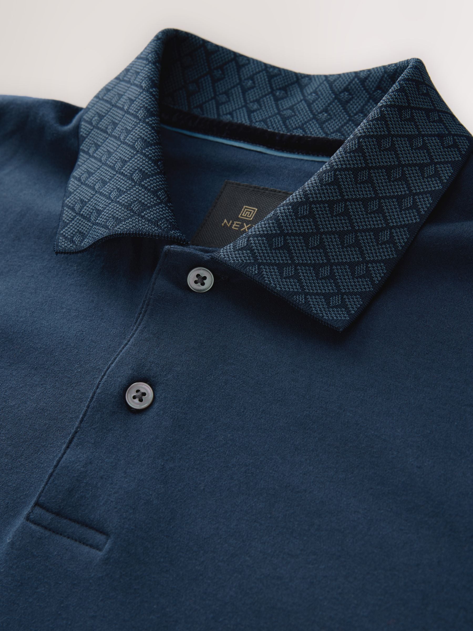 Donkerblauw - Poloshirt met korte mouwen en modieuze kraag