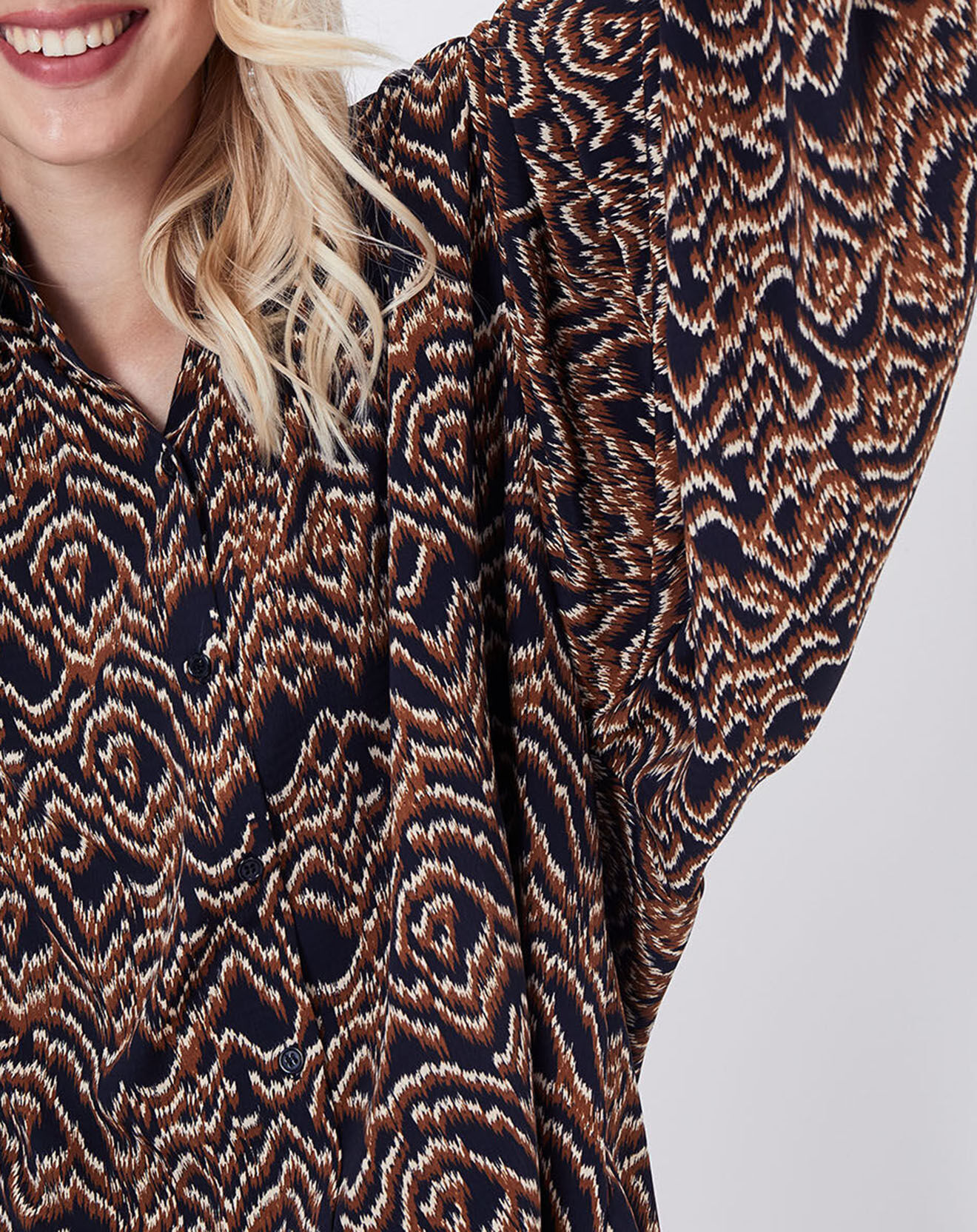 See u Soon Chemise Orange imprimée noir/marron