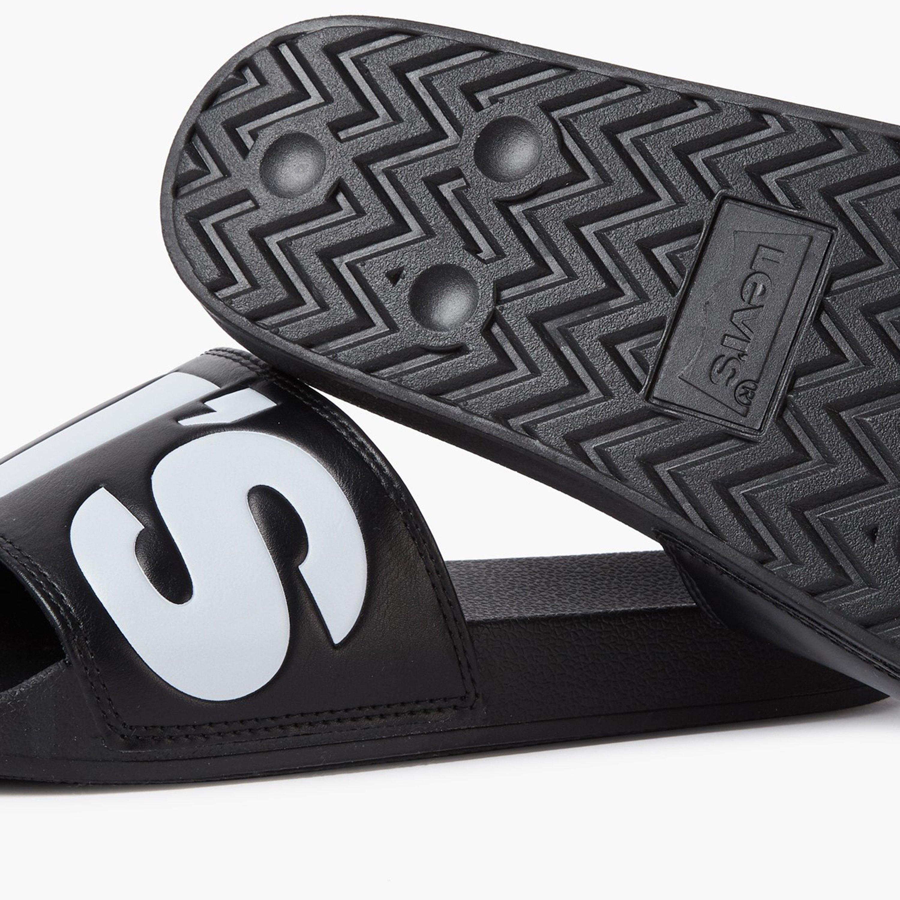Levis June Pool Shoes