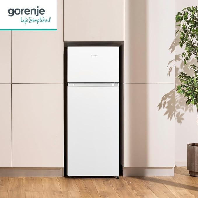 Gorenje RF414DPW4 Kühl-Gefrierkombination/Freistehend/EK:D /39dB /206 Liter Fassungsvermögen/CrispZone/EcoMode/Abtau-Vollautomatik/Türnaschlag wechselbar/HxBxT: 143,6 x 55,4 x 54,2 cm/Weiß