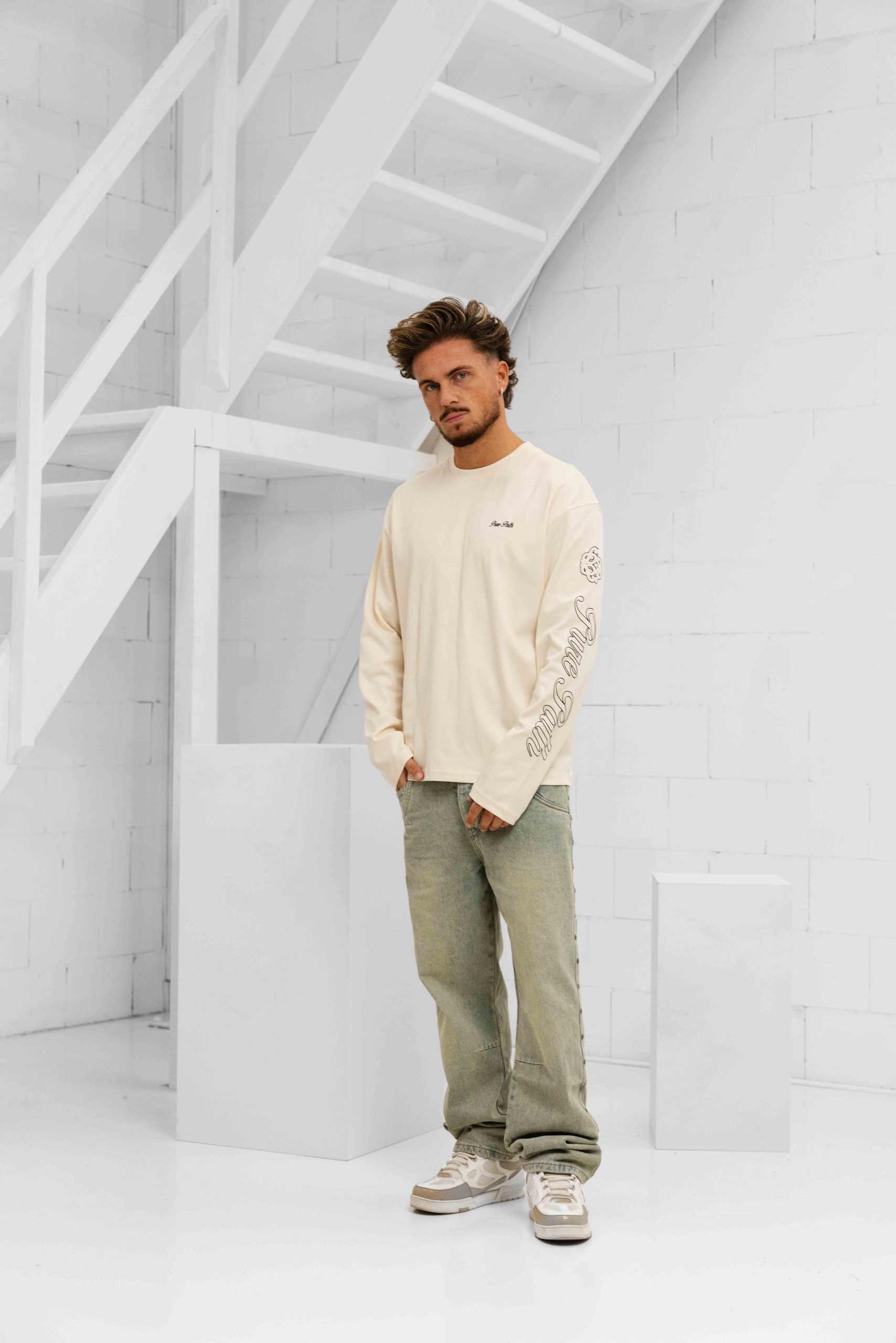 Pure Path Essence Of Life Longsleeve T-Shirt Heren Gebroken Wit