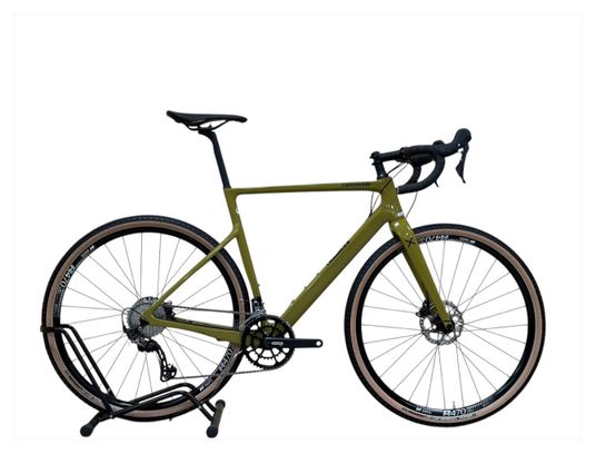 Produit reconditionné . Cannondale SuperSix Evo SE GRX 2023 . Vélo de gravel . Cannondale . très bon état