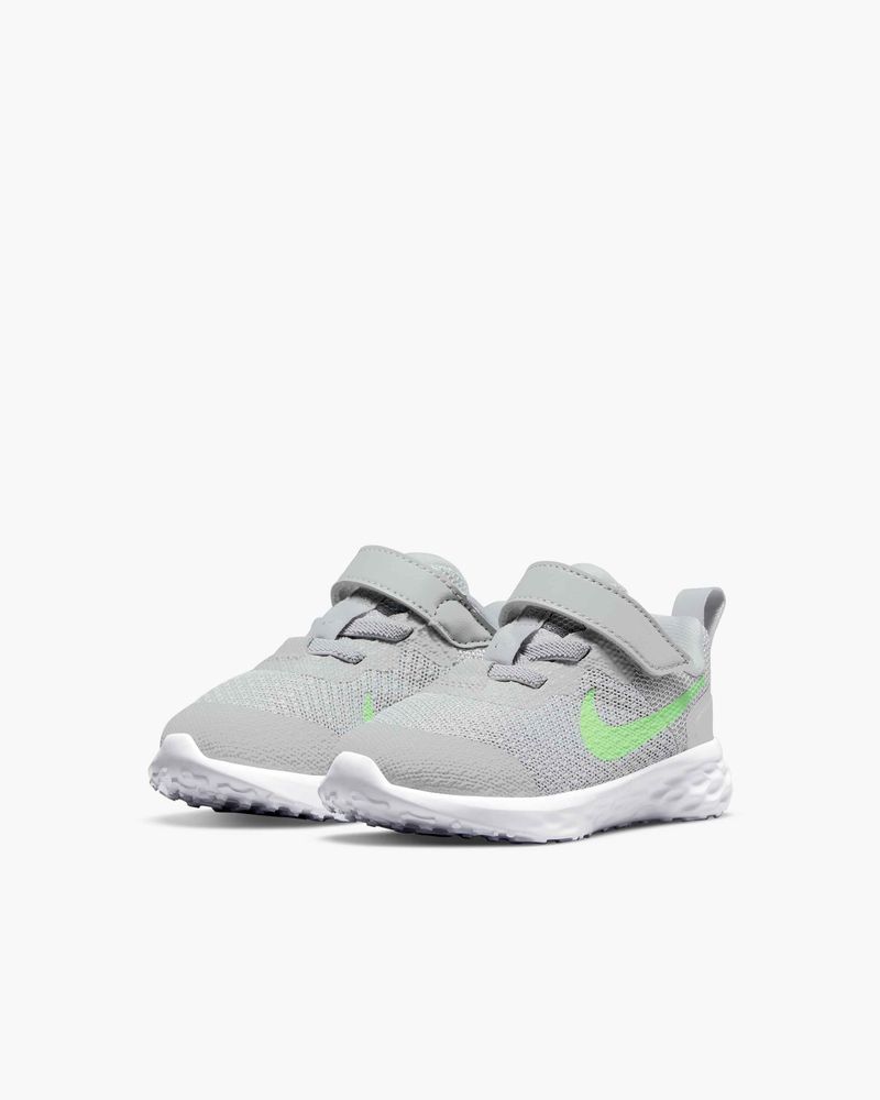 Chaussures Nike Revolution 6 Gris & Vert pour enfant