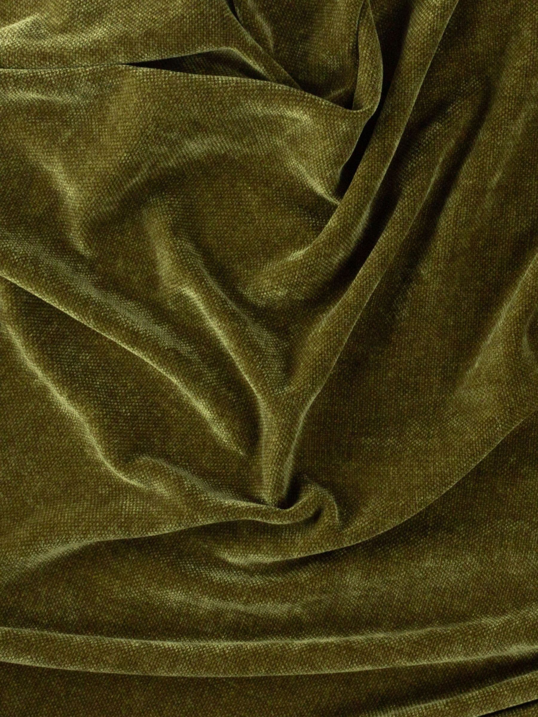 Yard Heavy Chenille Velvet Throw