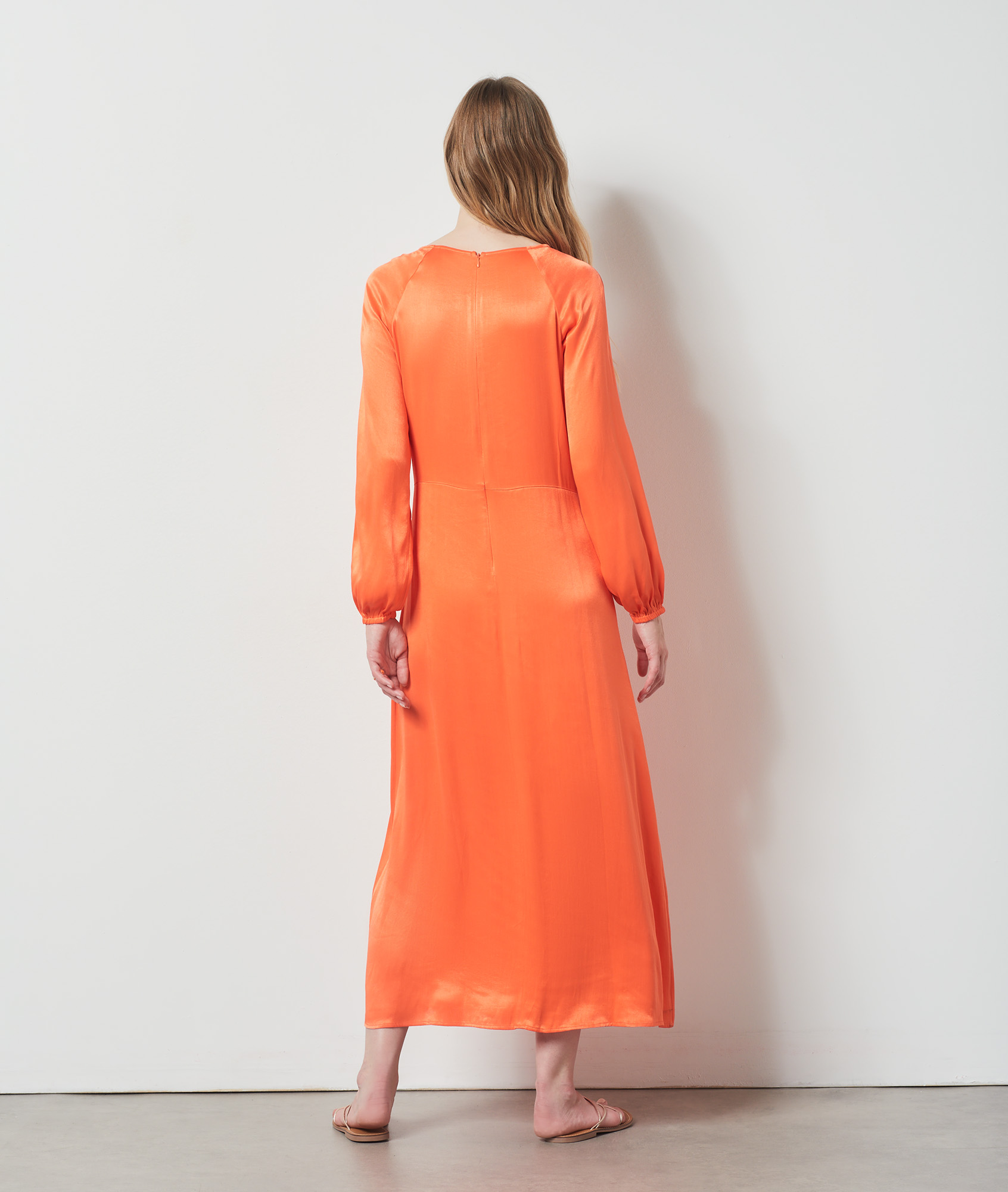 Robe longue satiné