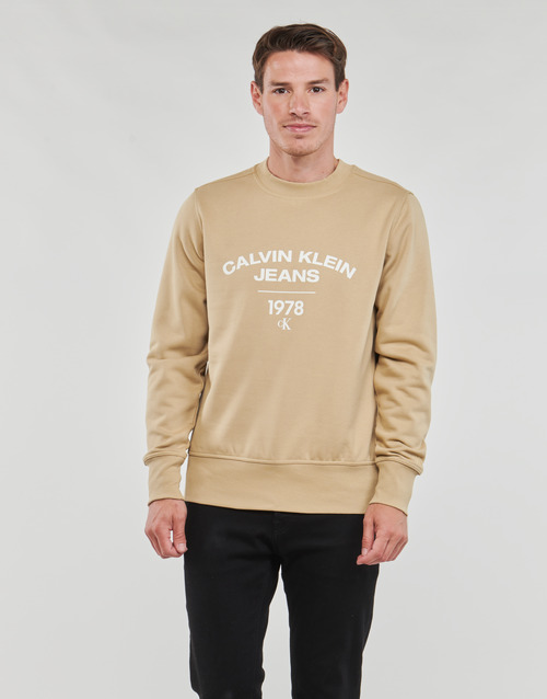 Calvin Klein Jeans - VARSITY CURVE CREW NECK - Beige