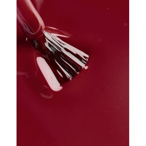 Le Mini Macaron Gel Manicure Kit, Cassis