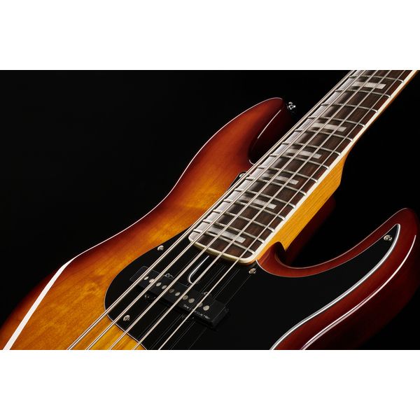 Marcus Miller V5 24-5 TS