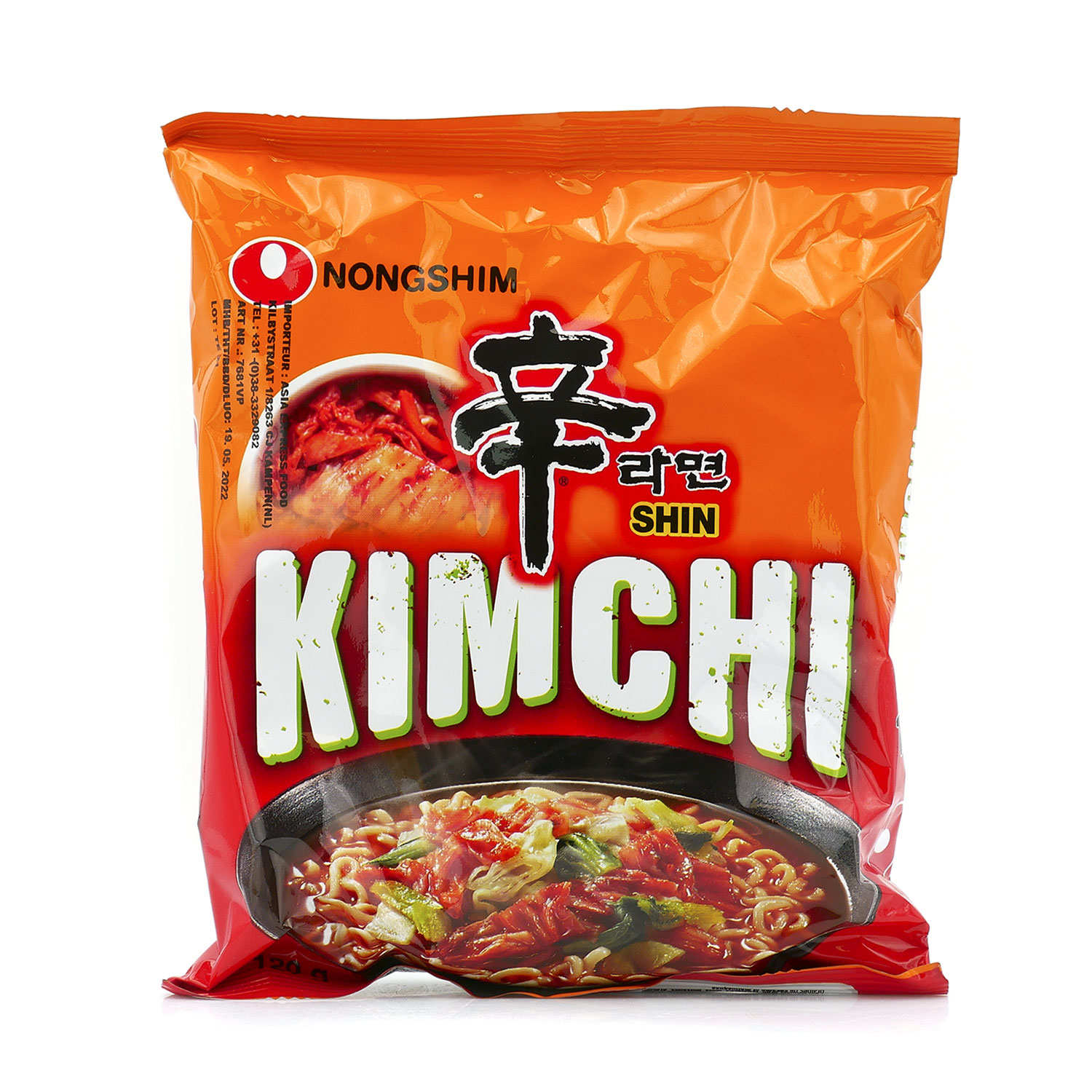 Soupe de nouilles instantanée coréenne au kimchi (ramen)