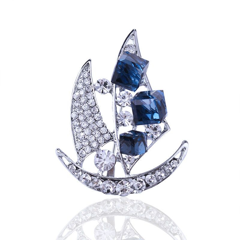 Soosina - Strass-broche (verschillende ontwerpen)