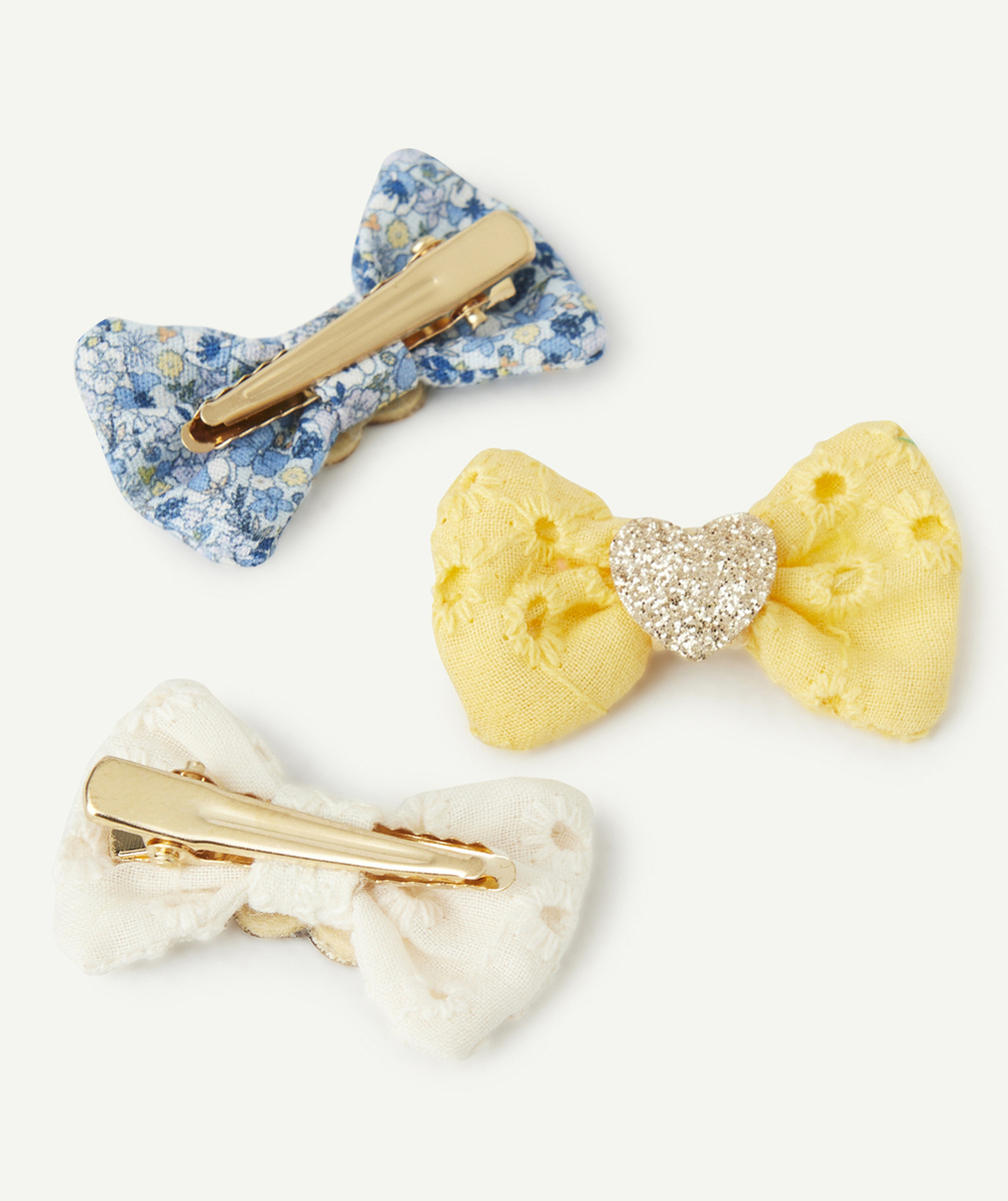 LOT DE 3 BARRETTES BÉBÉ FILLE AVEC PATCH COEUR PAILLETÉ ET BRODERIES FLEURS