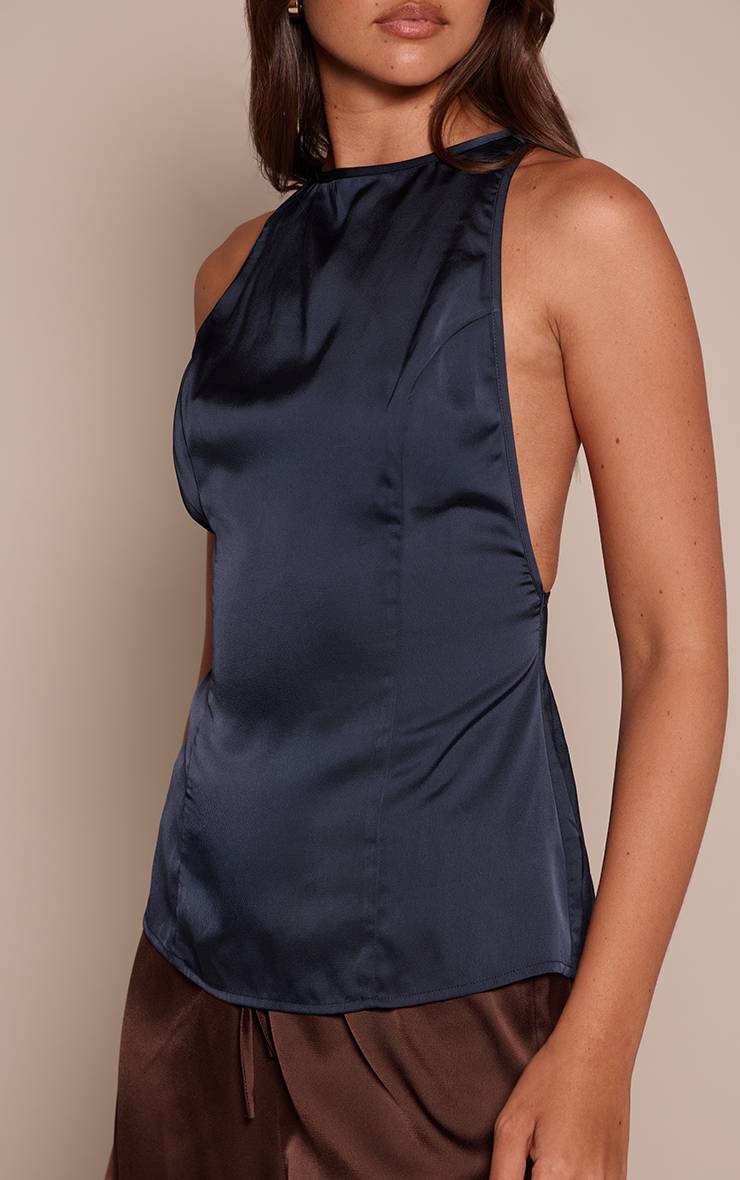 Bleu Marine Top En Satin Dos Nageur Coupe Longue Avec Détails