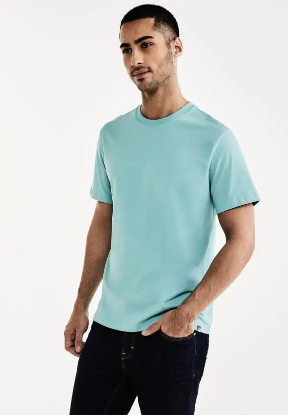 Basic T-Shirt in Unifarbe - aurora turquoise