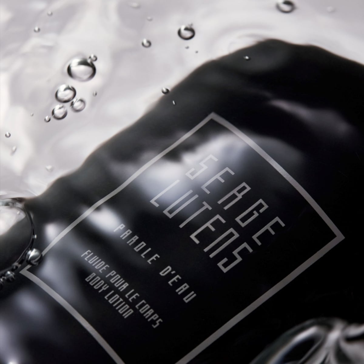 Serge Lutens Parole d'Eau Fluide pour le Corps