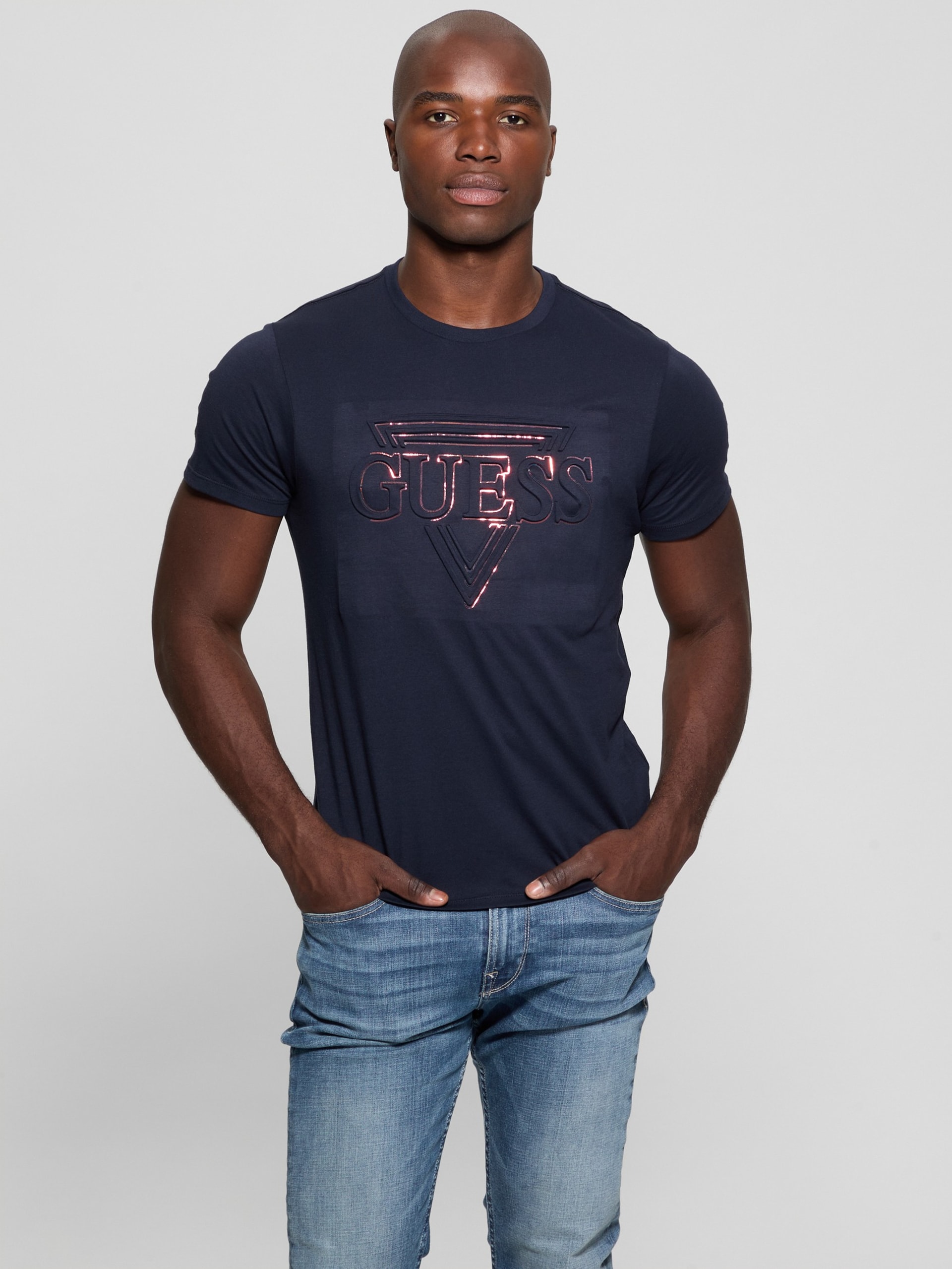 Camiseta Eco com Ícone em Relevo