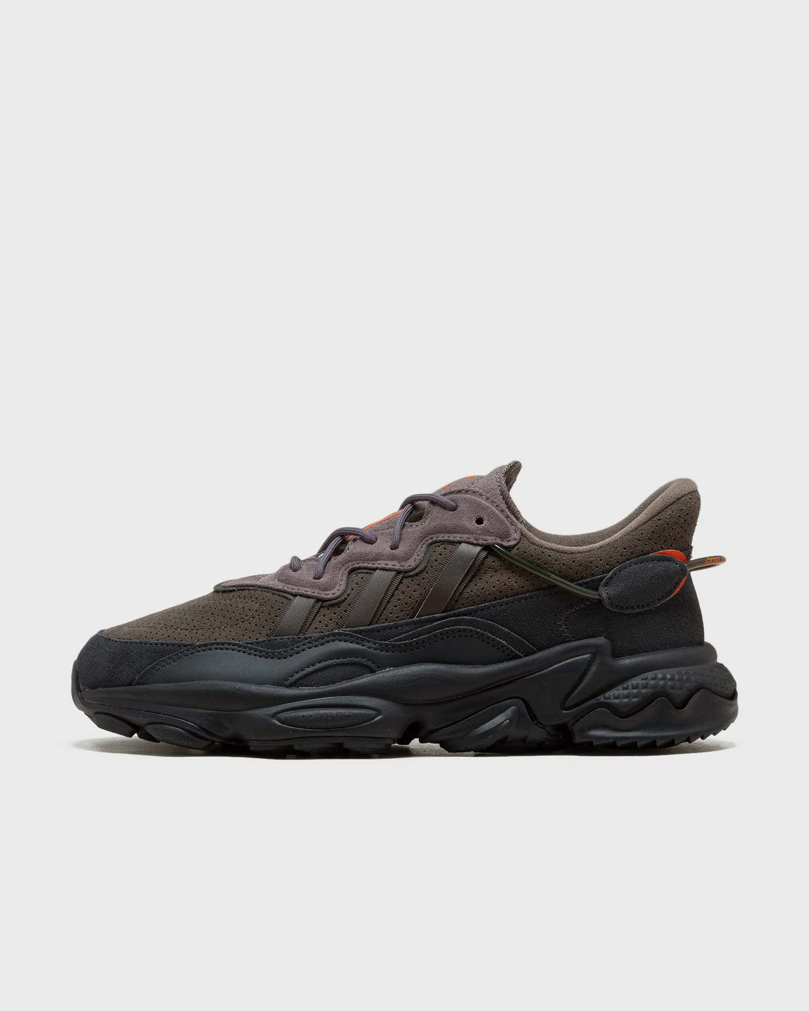 Adidas OZWEEGO TR