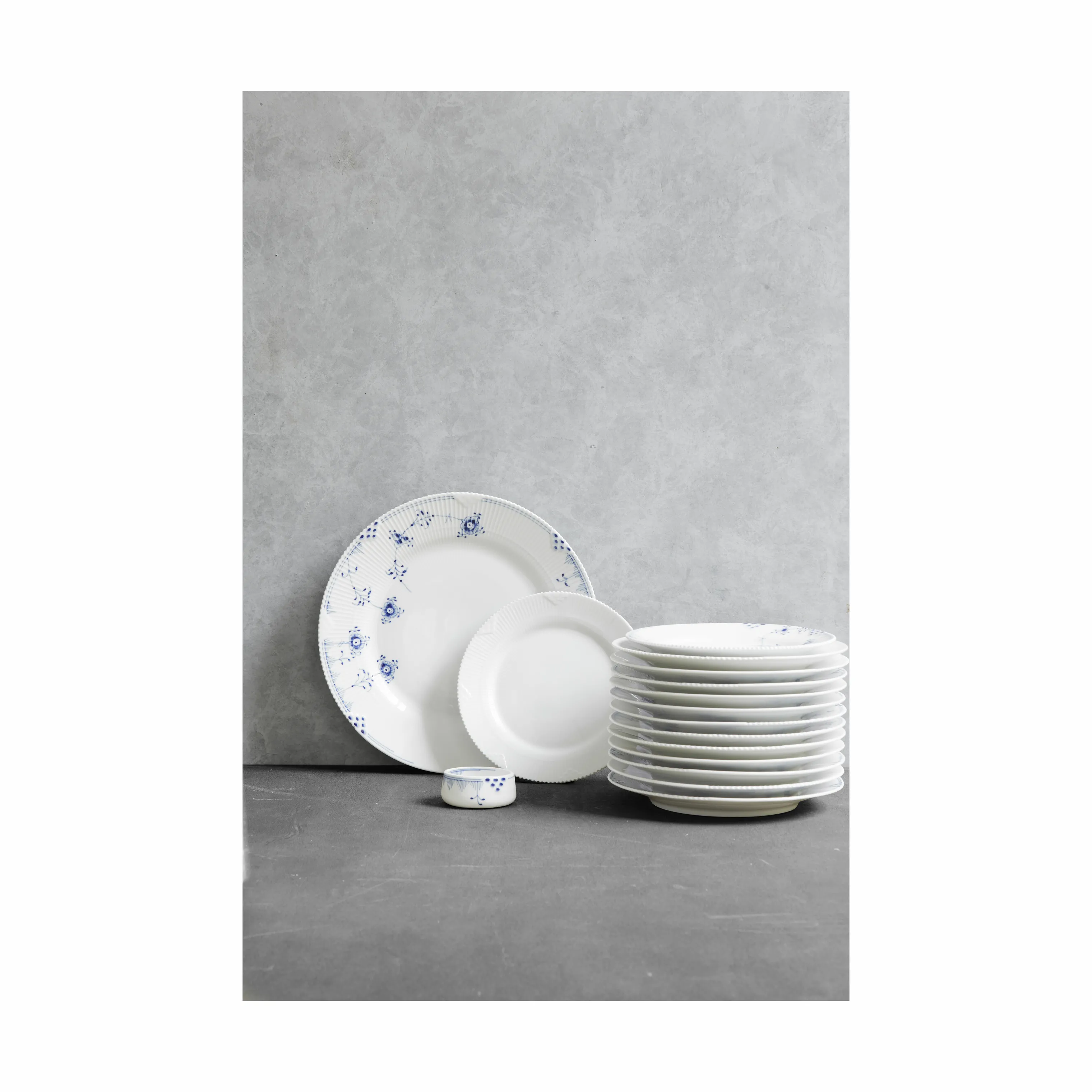 Royal Copenhagen Hvid Elements Desserttallerken