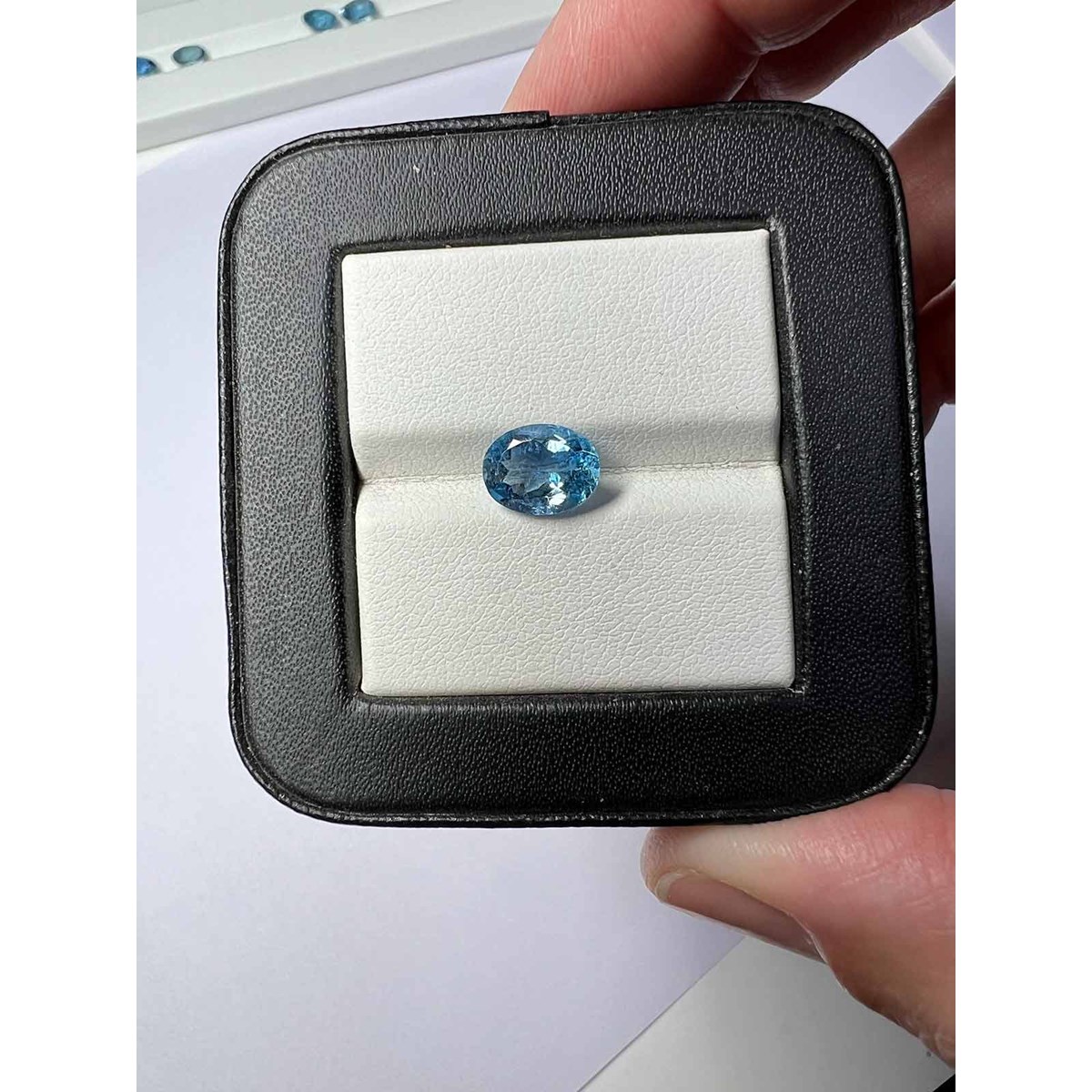 Aigue-Marine Forme Ovale Facettée de 3,02 carats - Clarté SI - Origine Afrique
