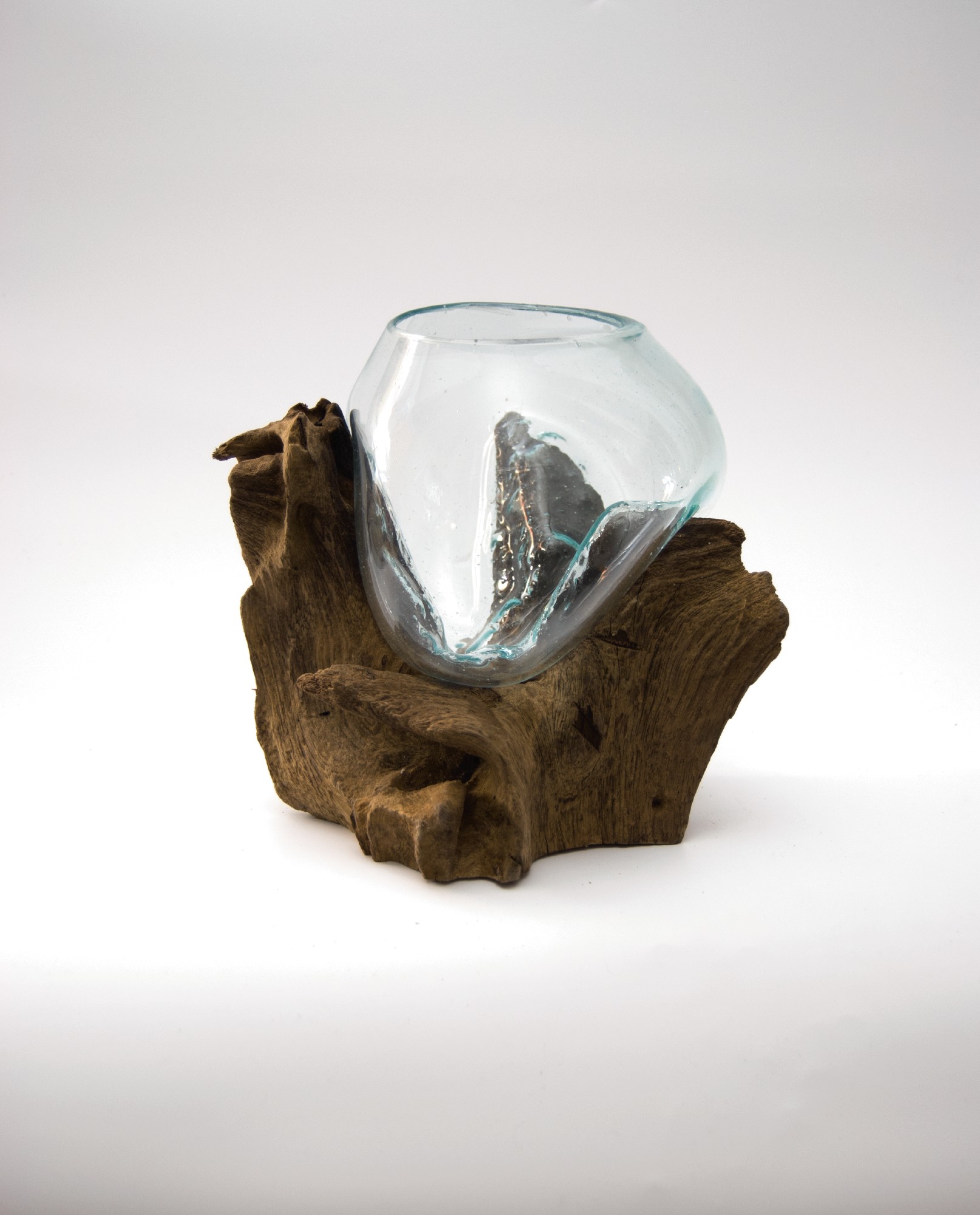 Glasvase aus Wurzelholz, B ca. 20 cm, H ca. 20 cm, T ca. 20 cm von fischer's lagerhaus