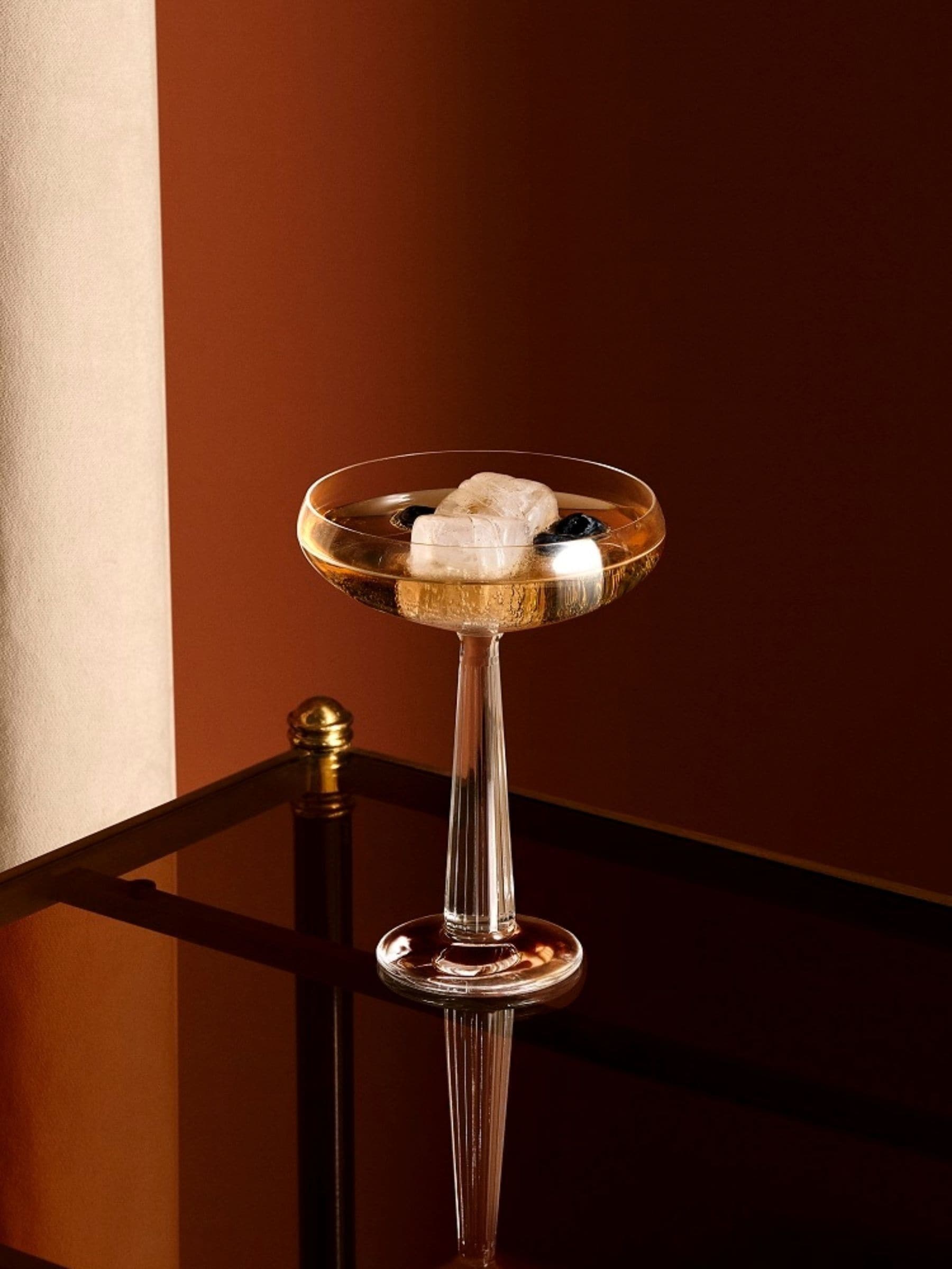 Nude Set of 2 Big Top Coupe Glasses