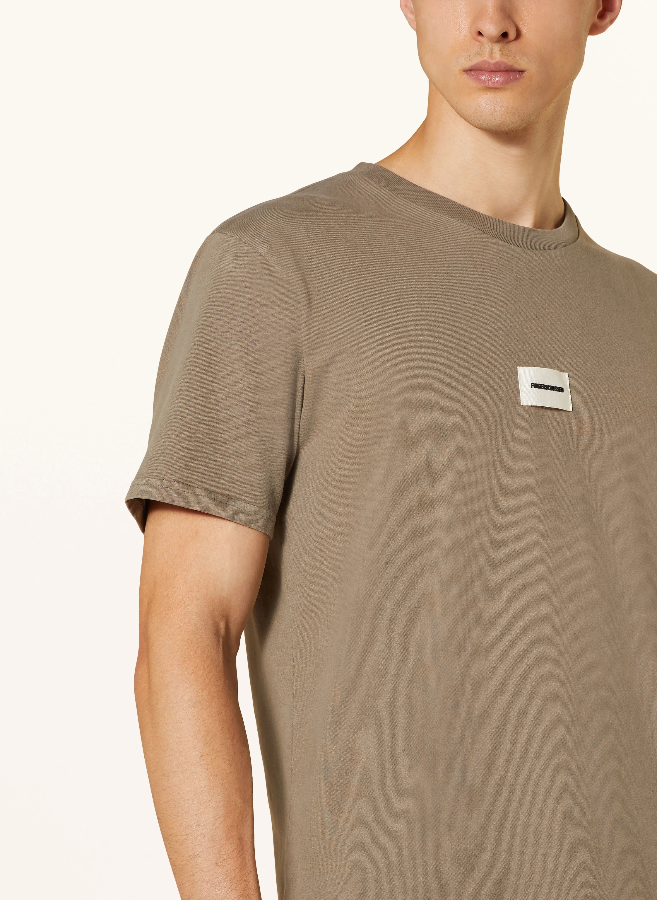 FINGERSCROSSED T-Shirt MOVEMENT