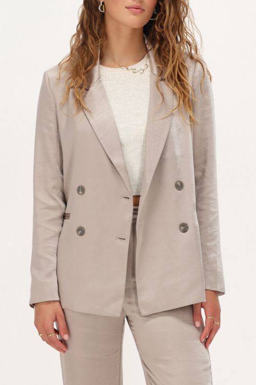 Beige blazer met dubbele knopen satijn