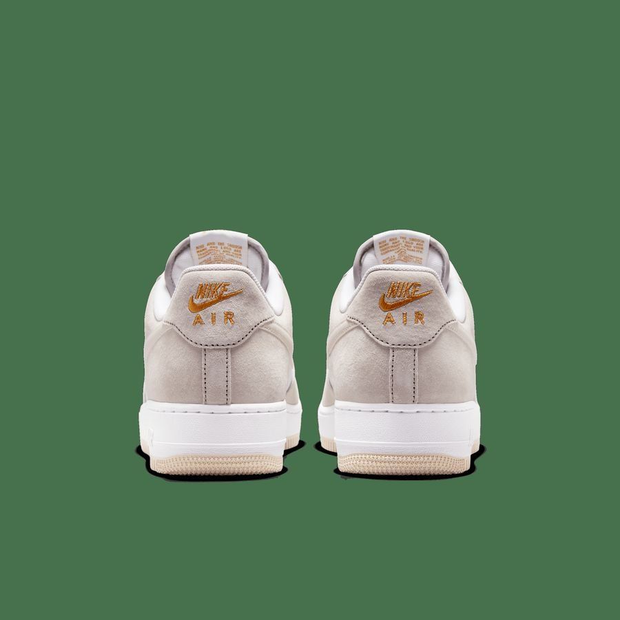 Nike Air Force 1 '07