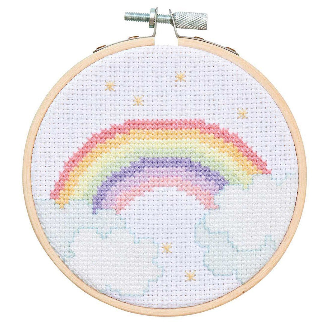 Borduurring met garen - regenboog Ø 10 cm