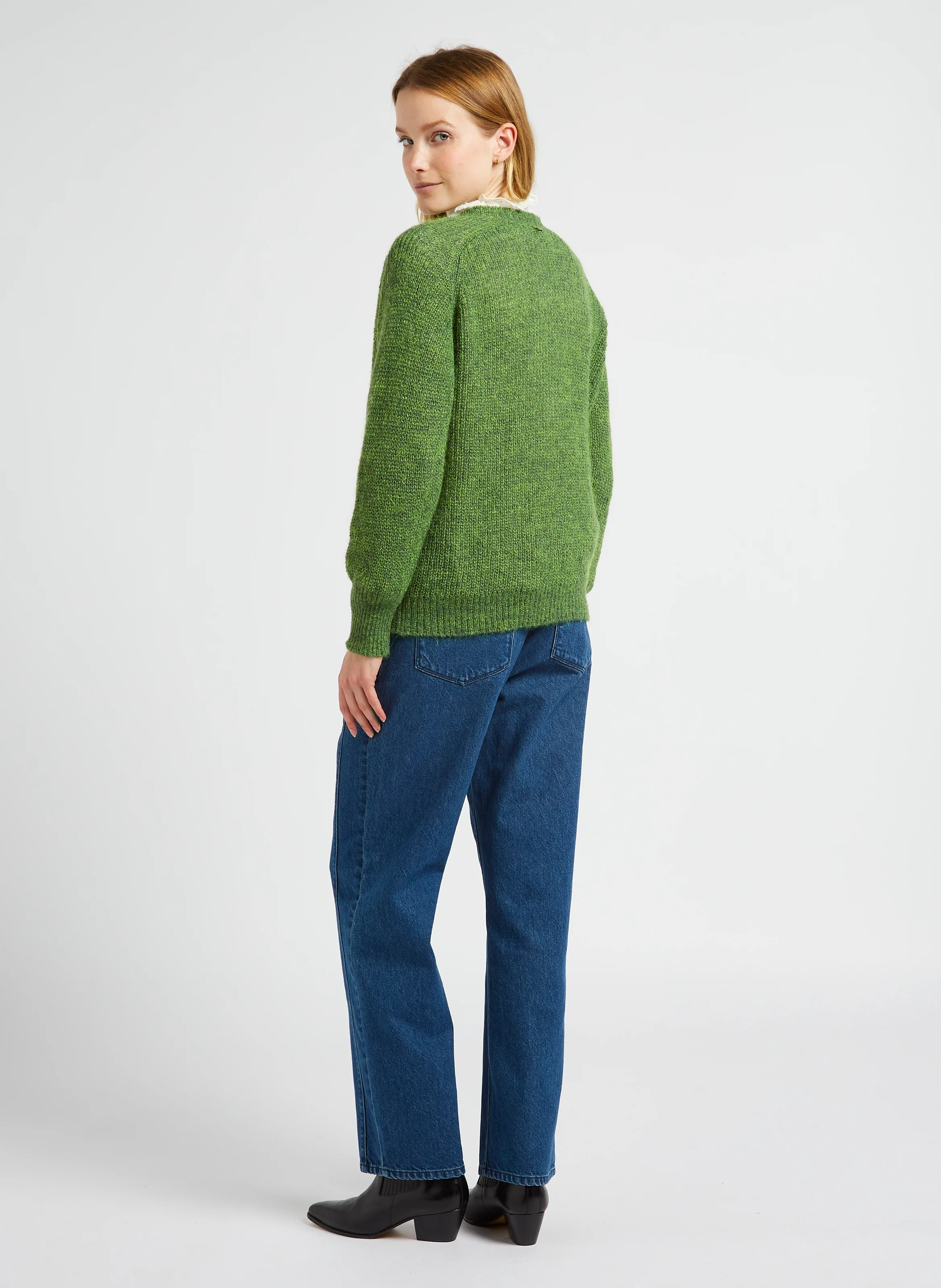 TASHA - Pull droit col V en maille| Vert