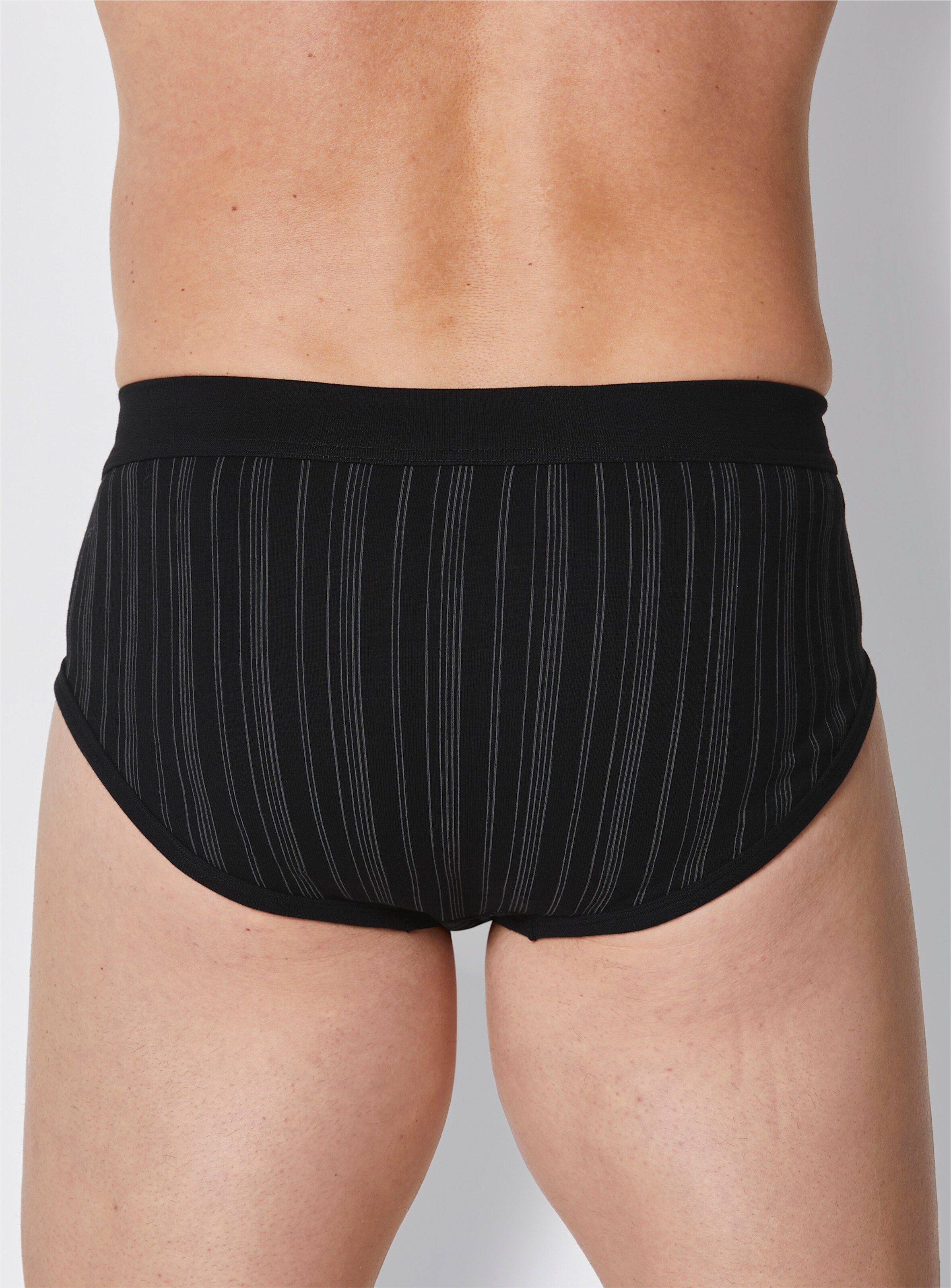 Slips in schwarz