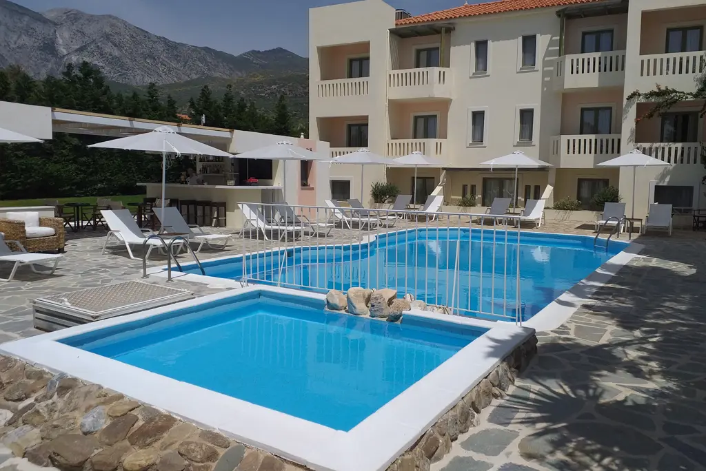 Fly & Go Aphrodite Samos Suites Logies en ontbijt - Hotel