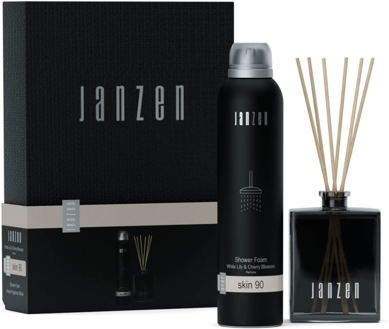 Wellness Geschenkset - Kersenbloesem - Cadeaudoos - 4 Stuks