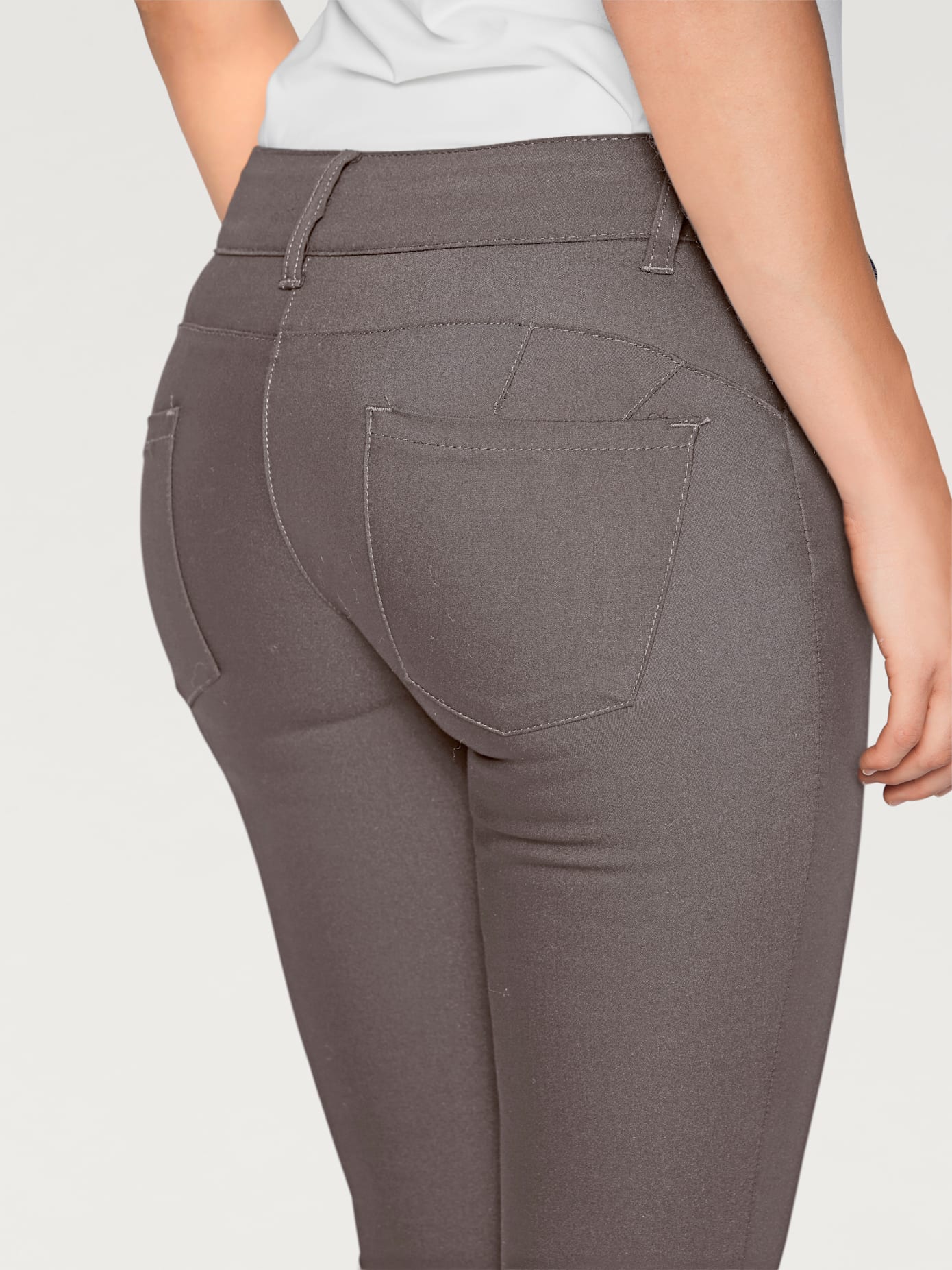 Pantalon effet ventre plat coupe bootcut tendance