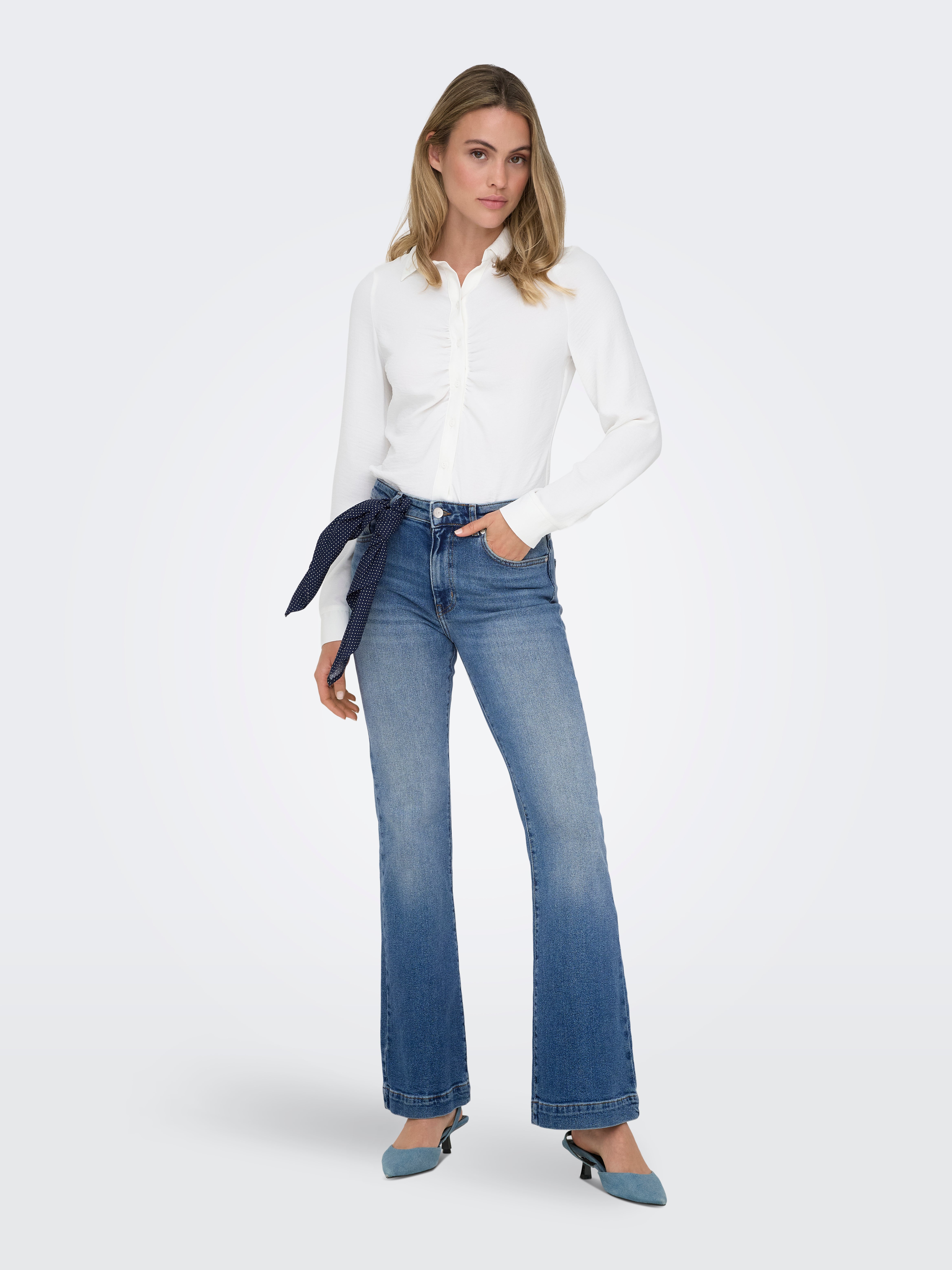 ONLAMALFI Hohe Taille Ausgestellt Jeans Medium Blue Denim