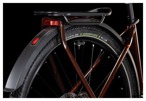 VTC Électrique Cube Touring Hybrid Pro 625 Easy Entry Shimano Cues 11V 625 Wh 700 mm Marron Orange Cinnamon 2025