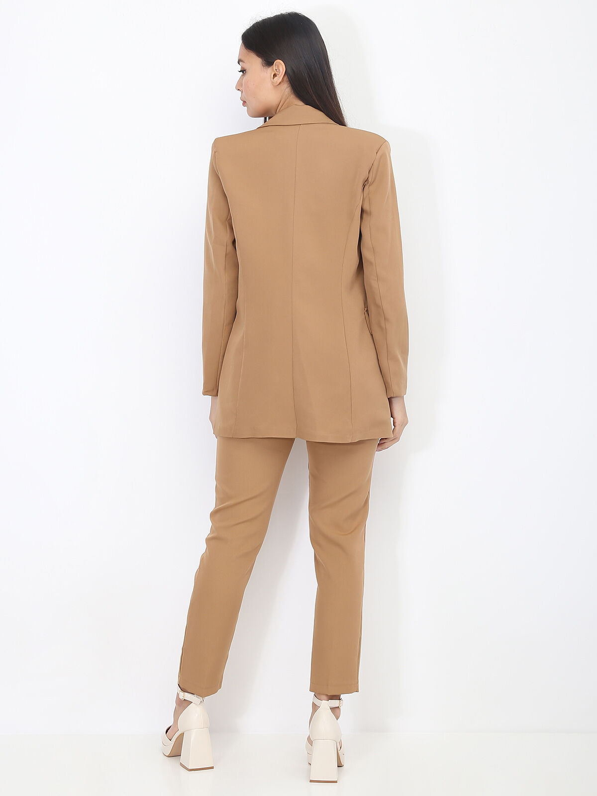 Ensemble tailleur droit- Camel