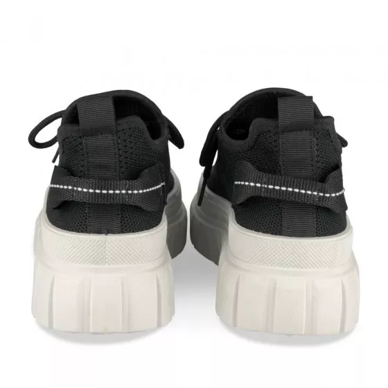 Baskets NOIR MERRY SCOTT
