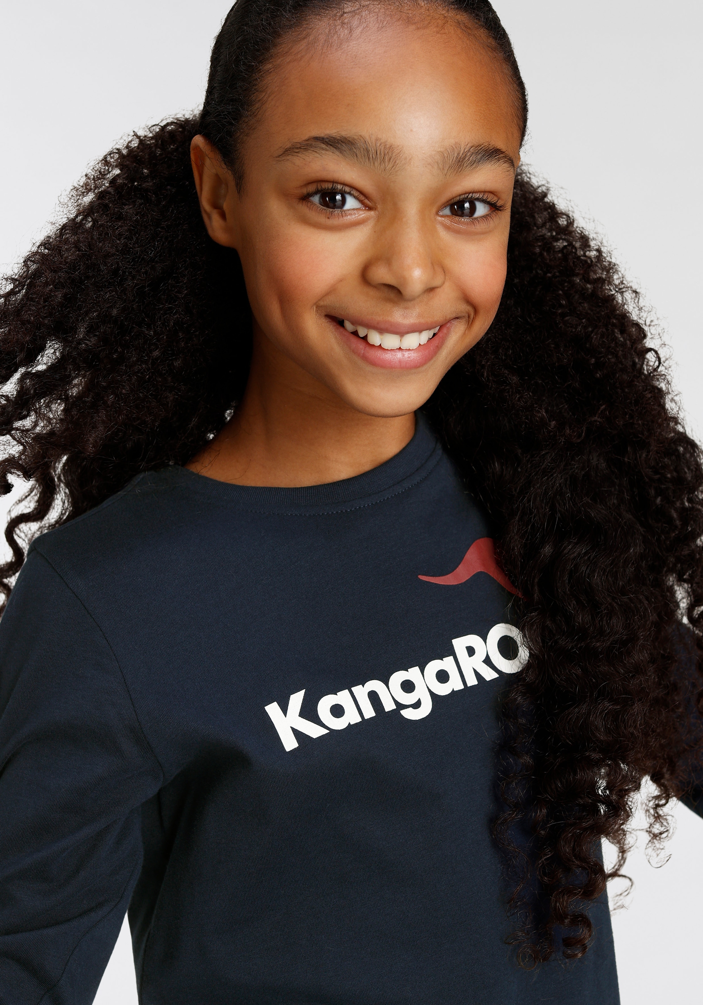 KangaROOS Langarmshirt »Basic Logo«, Langarm,  mit peppigem Druck,  Rundhalsausschnitt,  aus Baumwolle