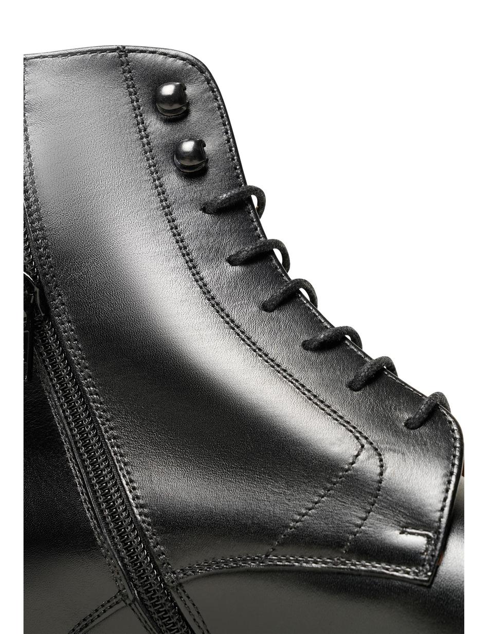 BOOTS WINSTON CDB