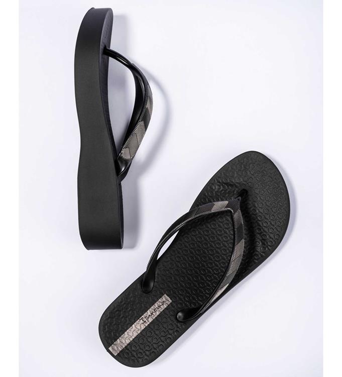 Ipanema Women Anatomic Mesh Plateau Teenslippers