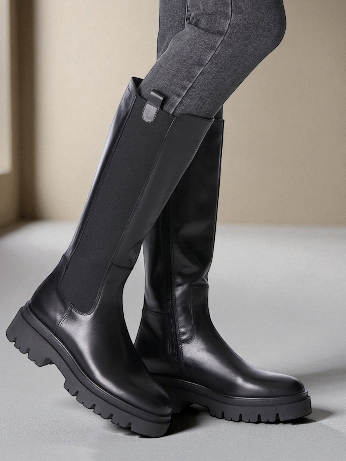 Tamaris Luvina High Leather Boots