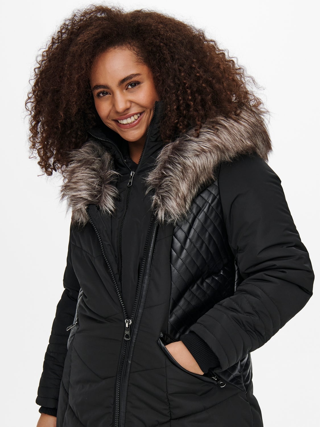 CARLINETTE Kunstfell Jacke Black