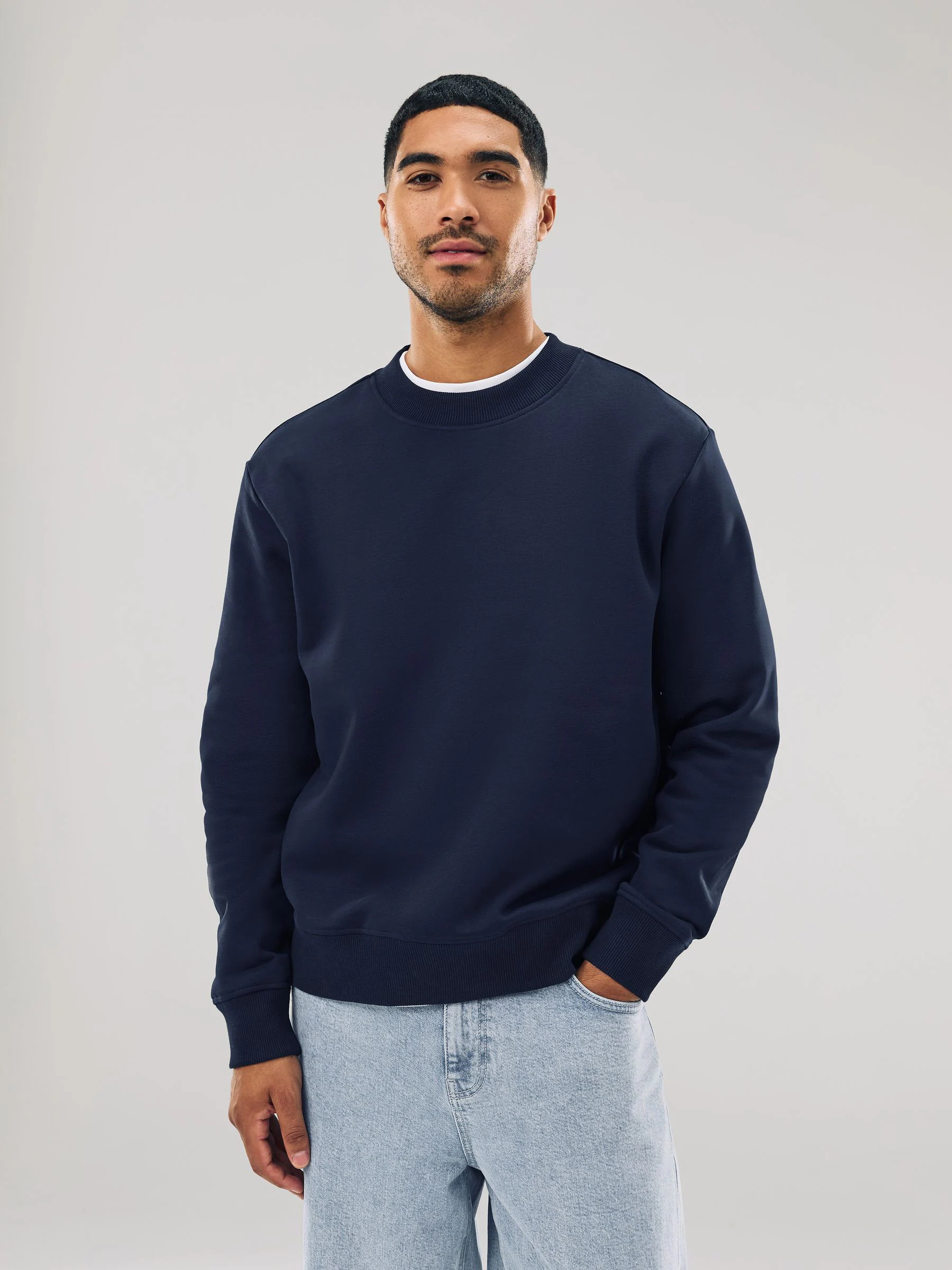Donkerblauw - Normale Pasvorm - Dik sweatshirt met ronde hals en hoog katoengehalte