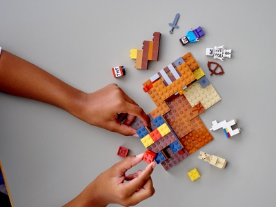 LEGO De handelspost (21167)