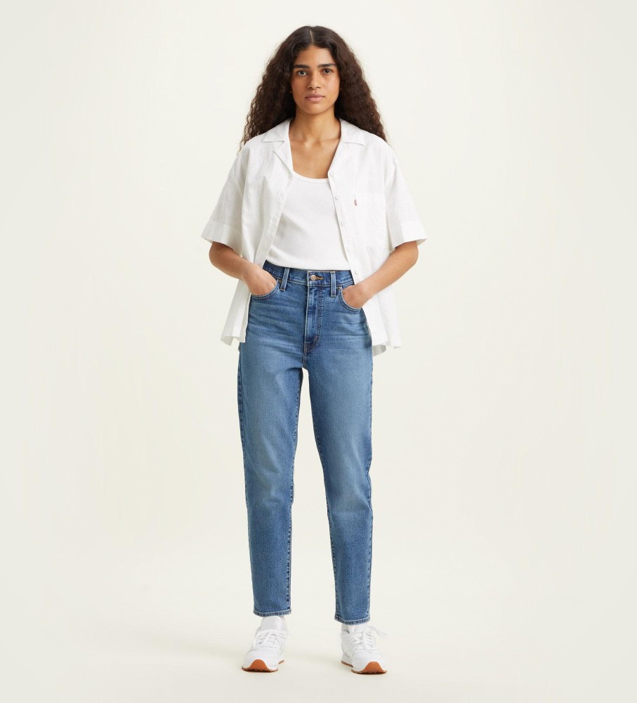Calça jeans Levi's de cintura alta, modelo Mom, azul