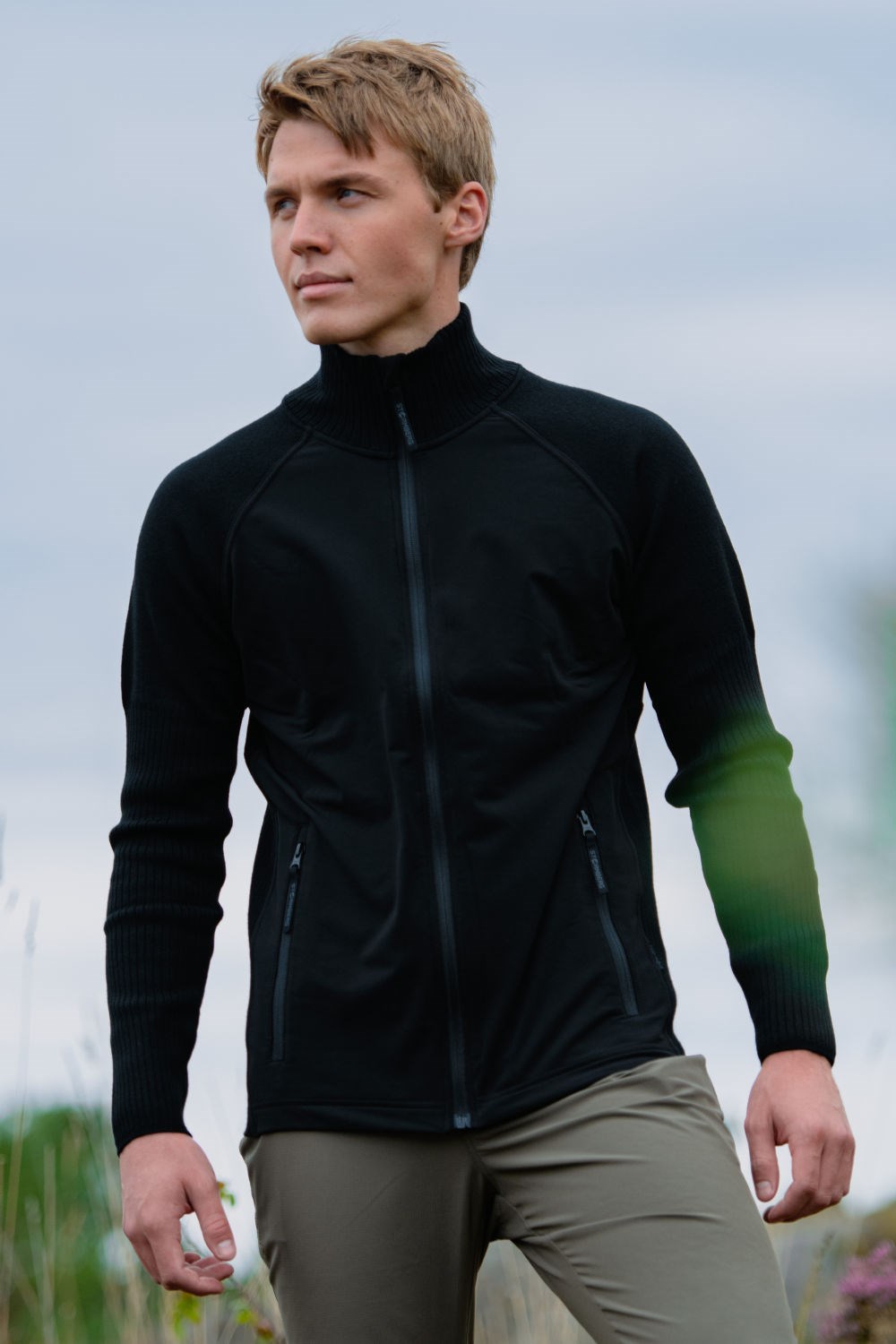 Stormberg Svartdal hybrid ulljakke