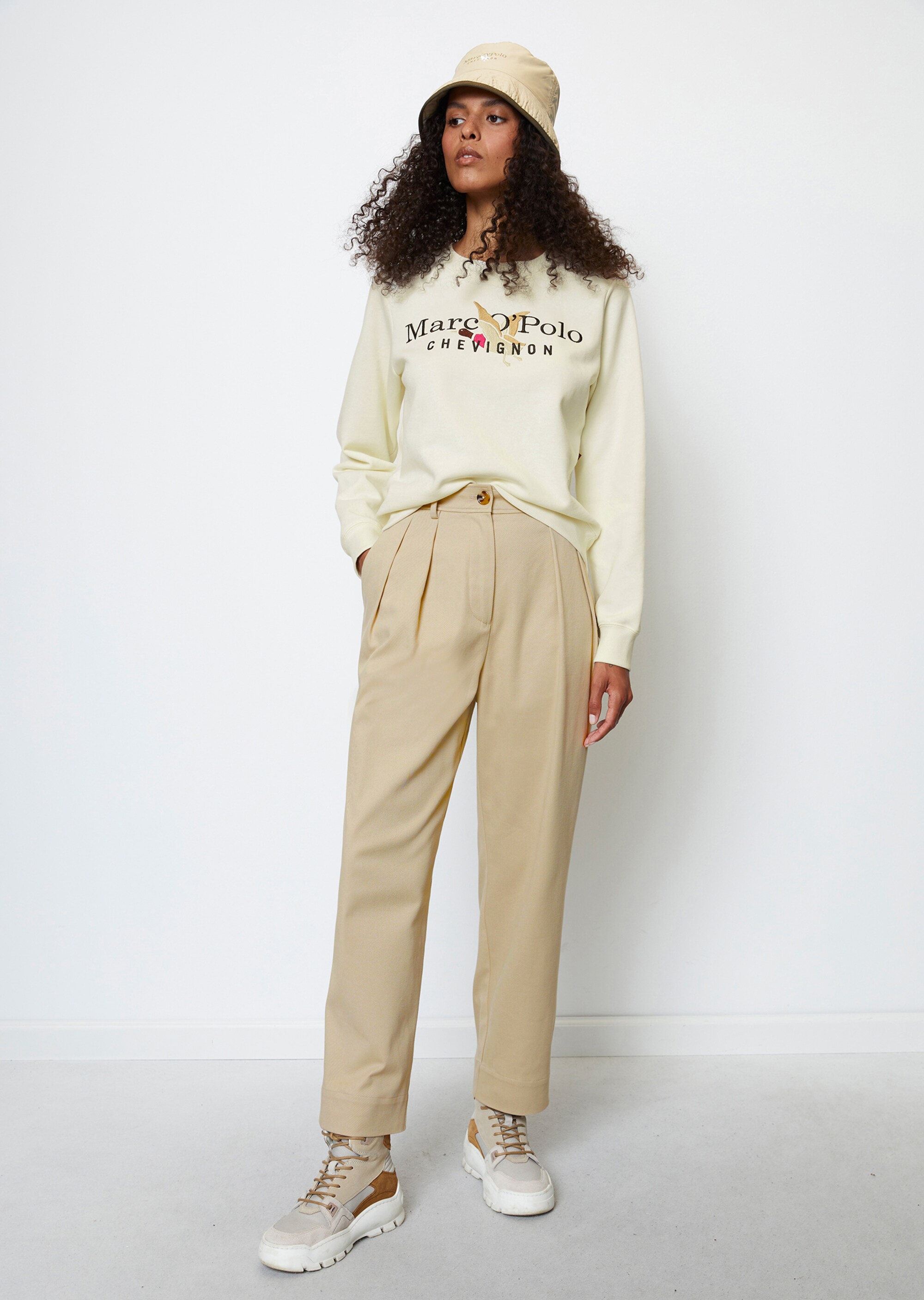 MO'P X CHEVIGNON Sweatshirt regularmit Logo-Stickerei auf der Brust