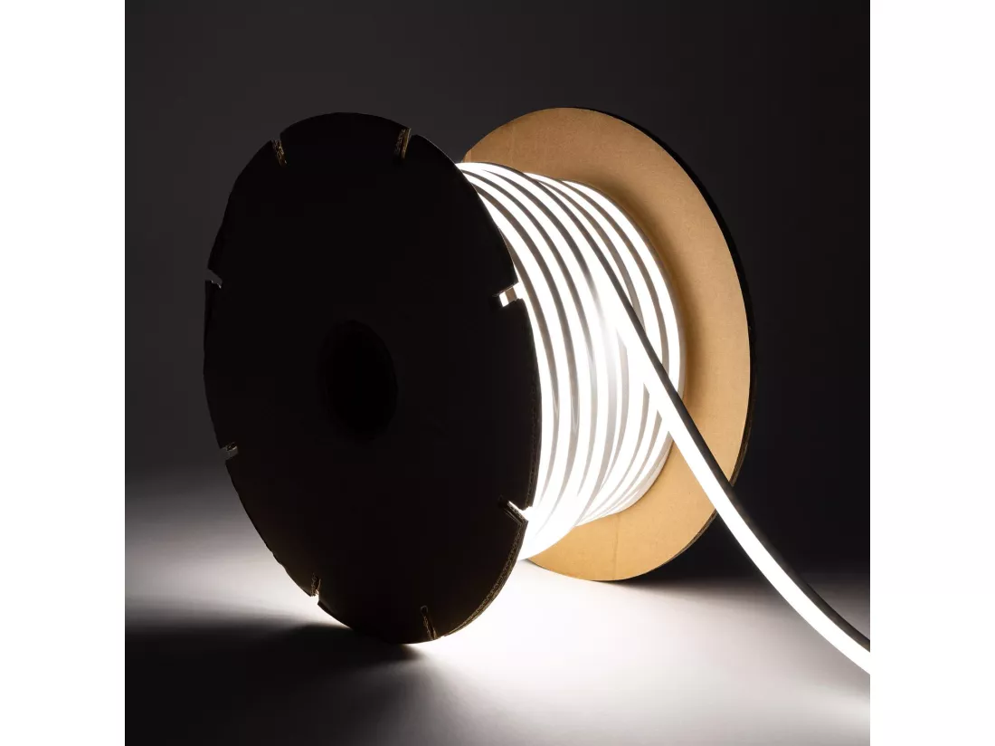 Bobine Ruban Néon LED Dimmable 220V SFLEX8 50 Mètres IP65 Coupe à chaque 100 cm Blanc froid