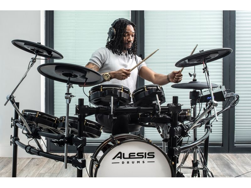 Alesis E-Drum Strata Prime 10-teiliges E-Drum-Set mit Touch-Screen Drum-Modul